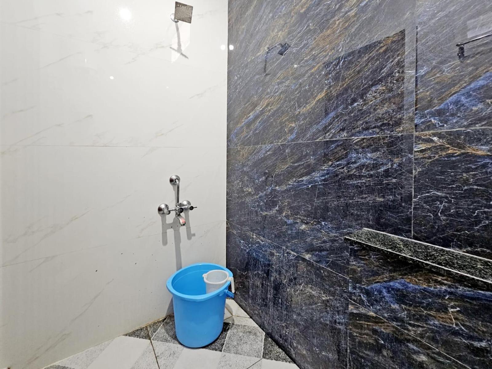 Auro Galaxy Villa Pondicherry Bagian luar foto
